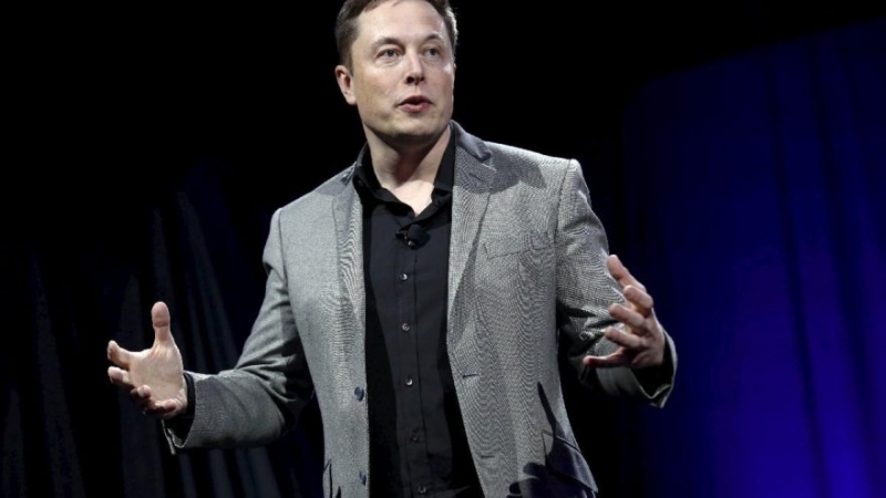 Musk Tesla’daki görevinden istifa etti!