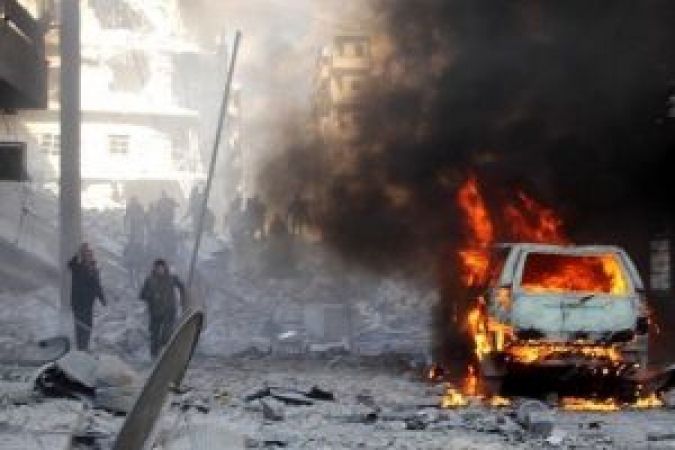 Suriyede bomba yüklü araç patladı!